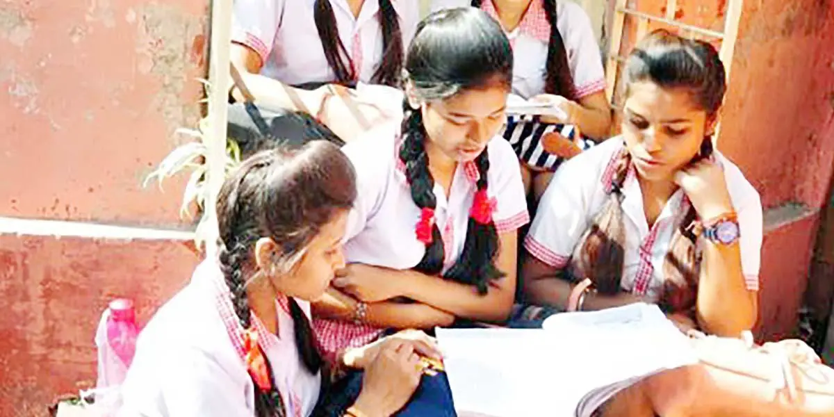 পড়ে পাওয়া গল্পের ৪টি অনুধাবনমূলক প্রশ্ন ও উত্তর, ১ম পর্ব, অষ্টম শ্রেণির বাংলা